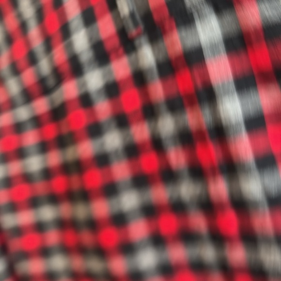 Banana Republic  plaid flannel shirt - Picture 5 of 7